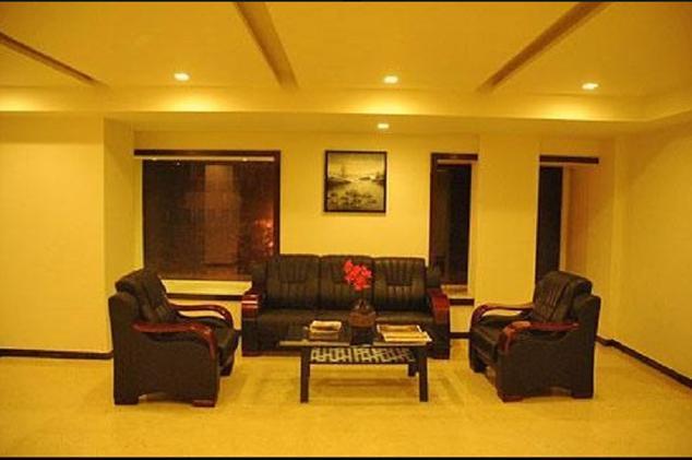 Grand Thakar Hotel Rajkot Luaran gambar